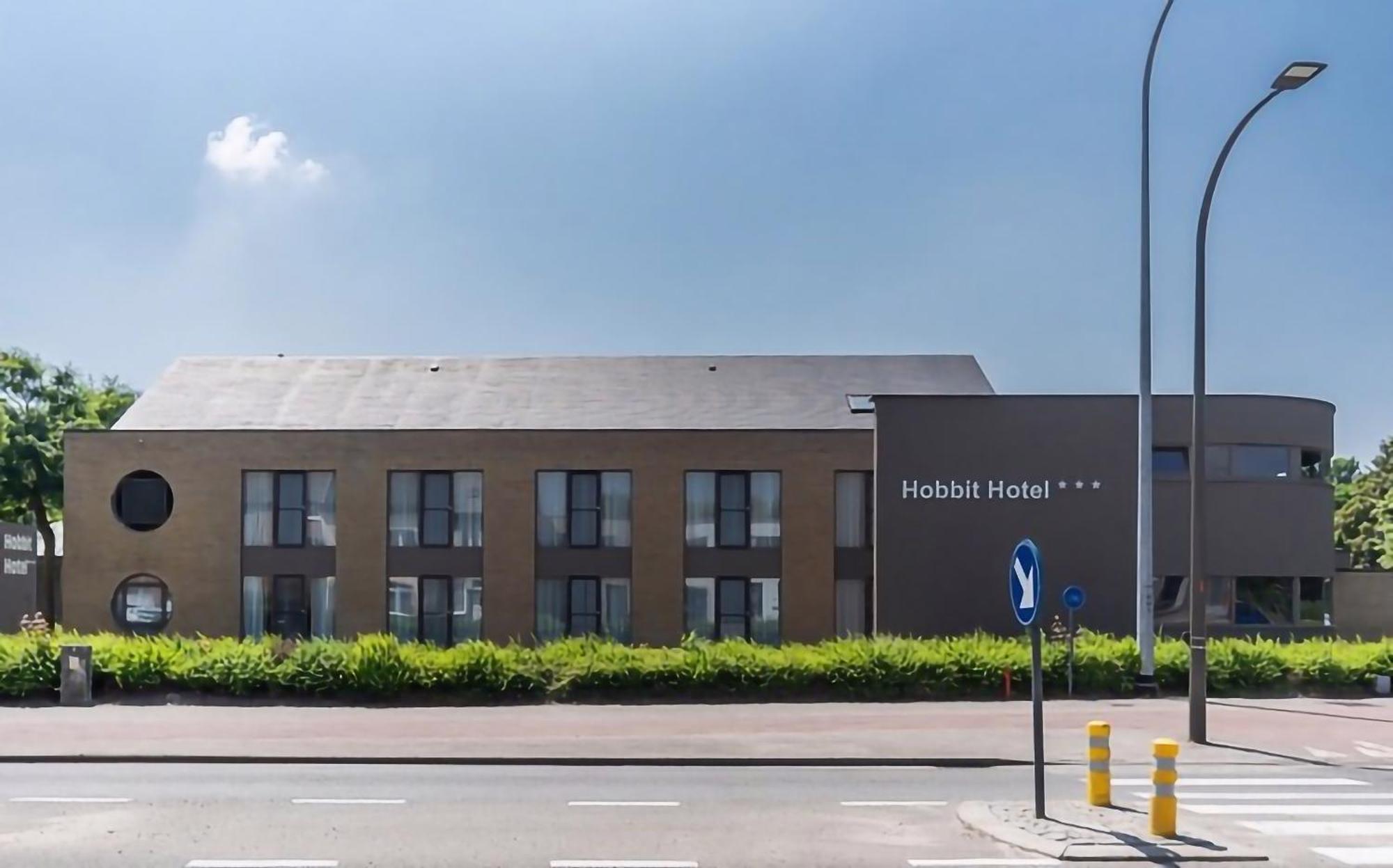 Hobbit Hotel แมคเคอเลอ ภายนอก รูปภาพ